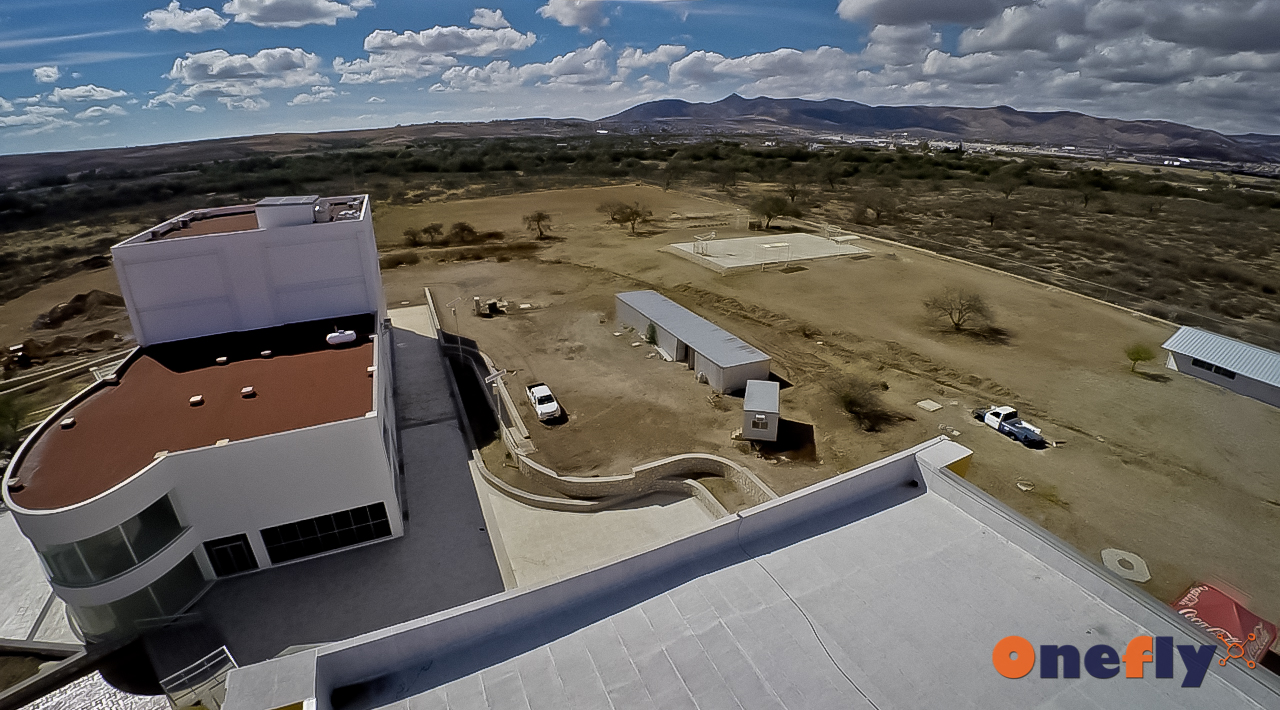 fotografía aérea universidad en guanajuato